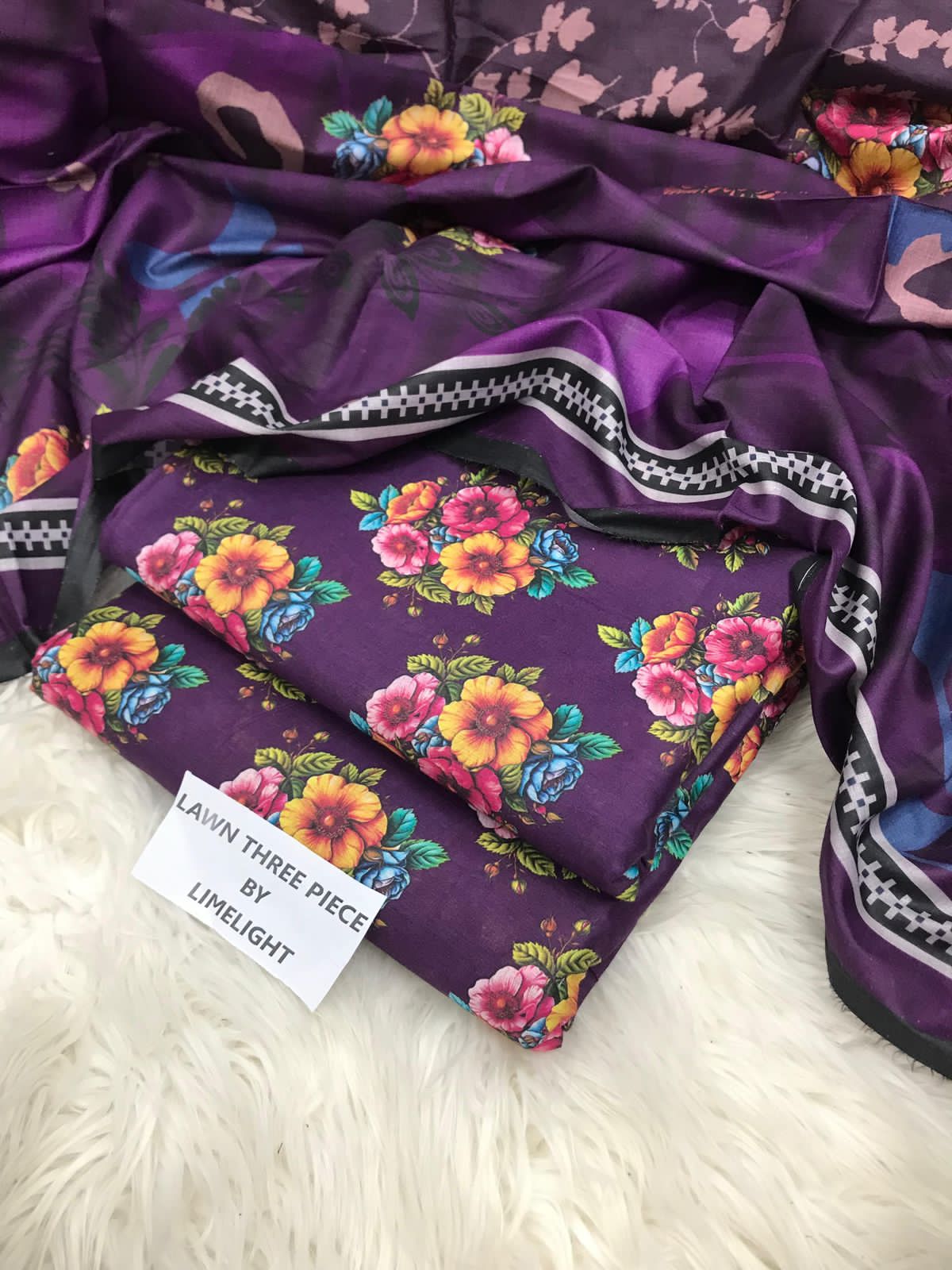 LIMELIGHT PRINTED LAWN 3 PC